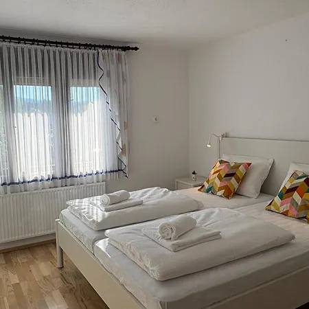 Apartma Toncka * Brezje